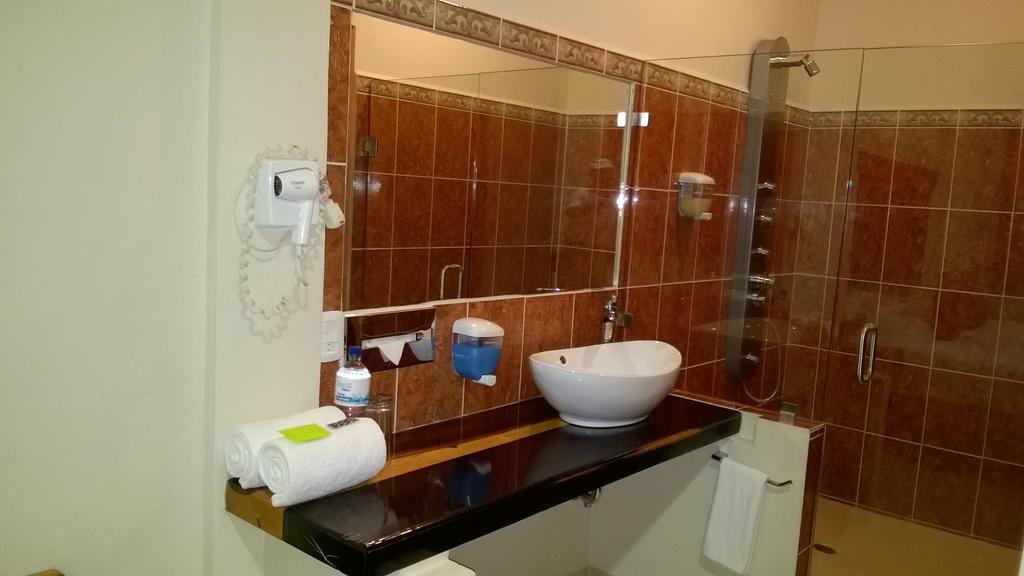Auto Hotel Paraiso Inn Palenque Δωμάτιο φωτογραφία